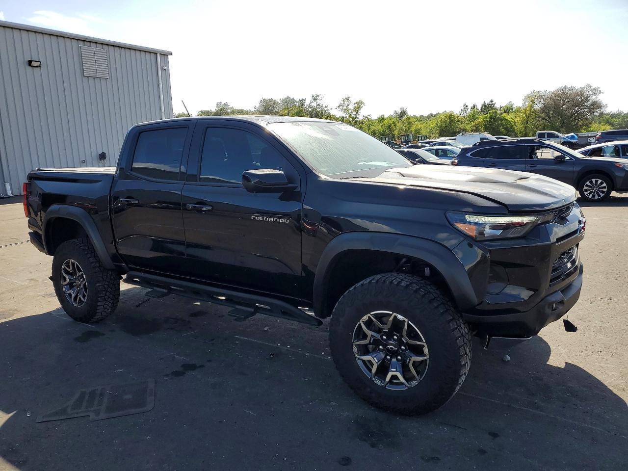 2024 Chevrolet Colorado ZR2