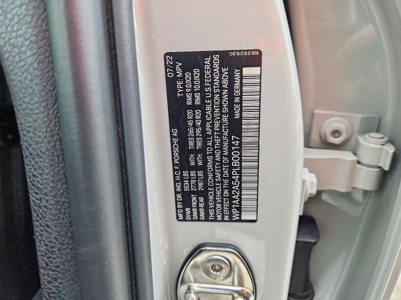 2023 Porsche Macan Base