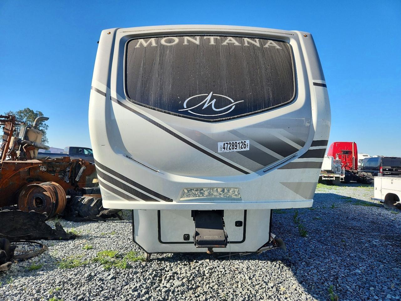 2022 Montana 2004 Keystone Montana Camper