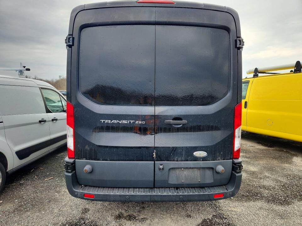 2015 Ford Transit T-250