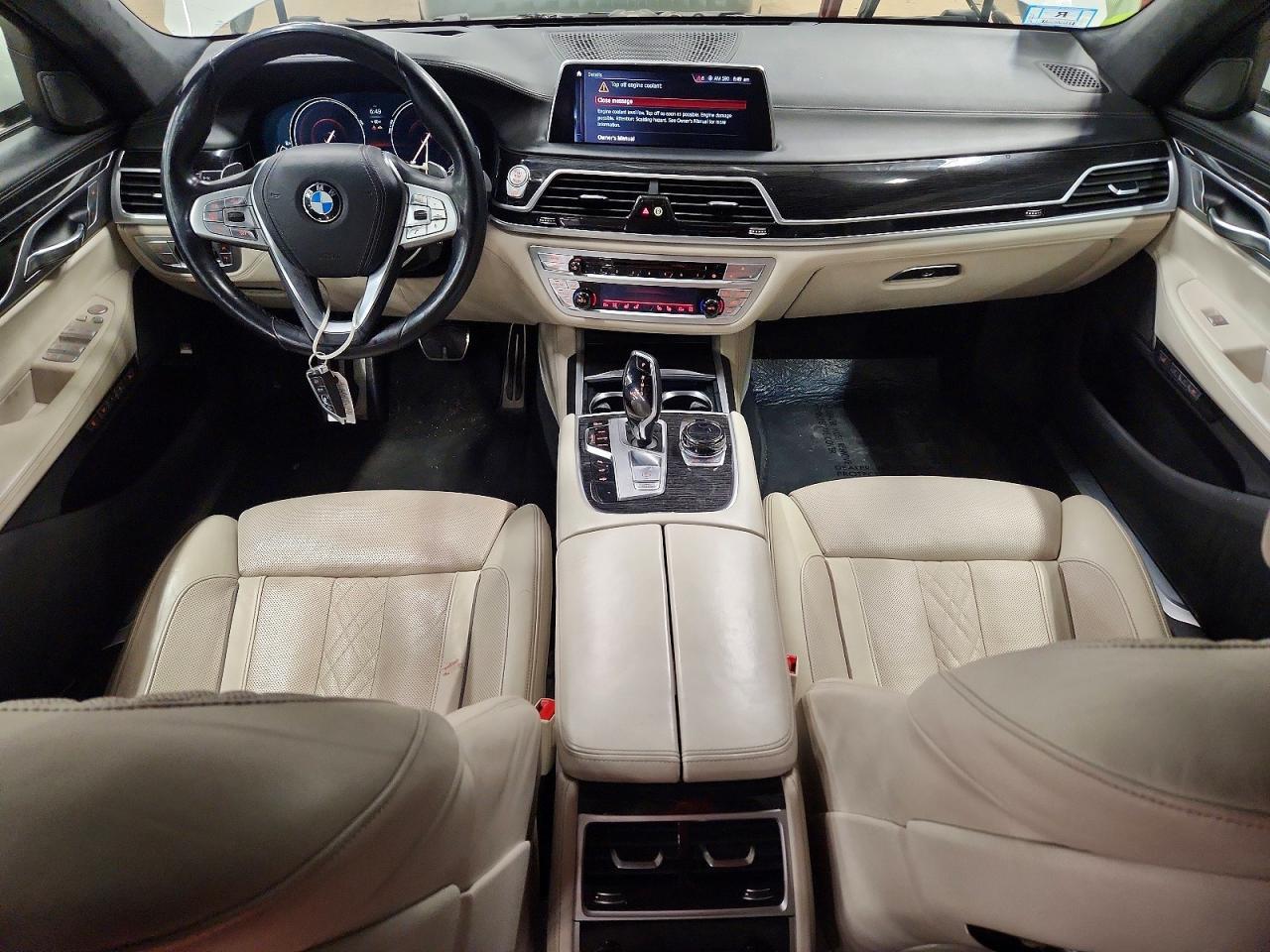 2018 BMW 750 xi