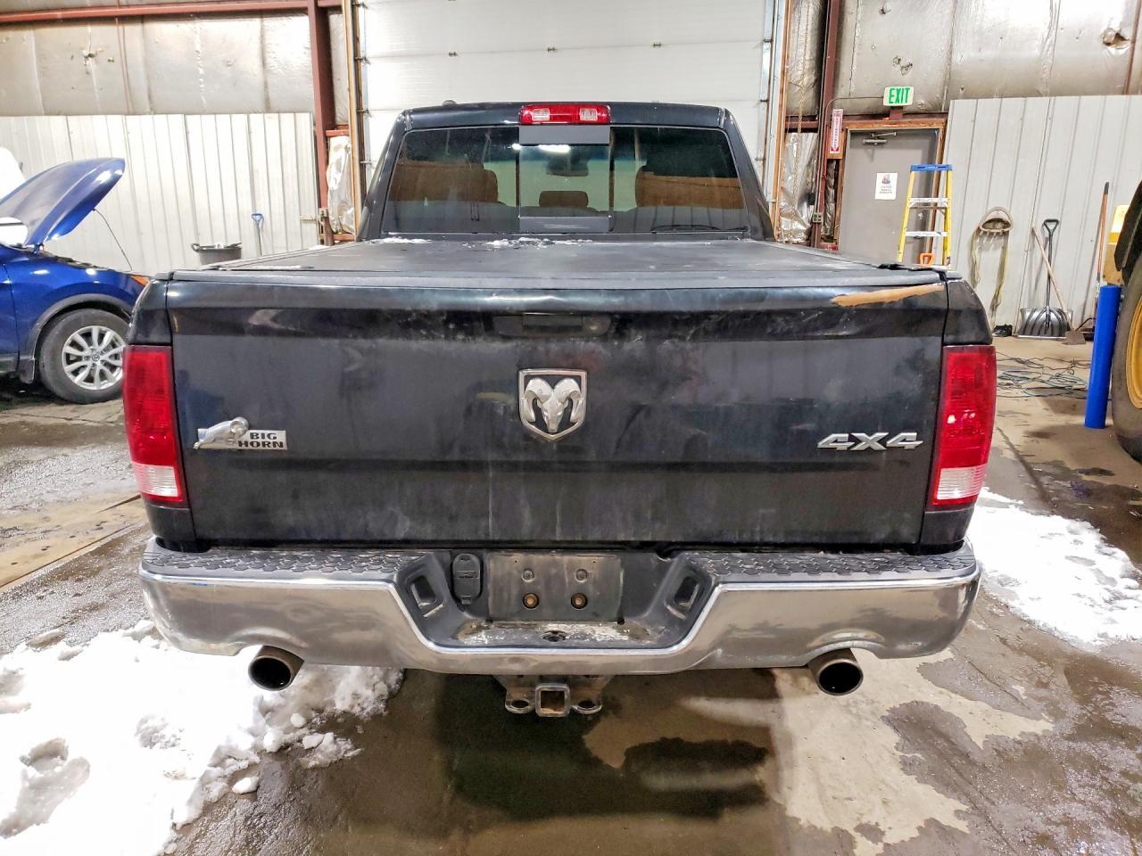 2016 Ram Trucks 1500 SLT