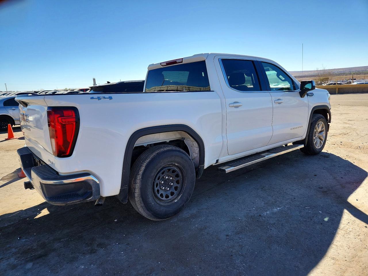 2020 GMC Sierra K1500 SLE