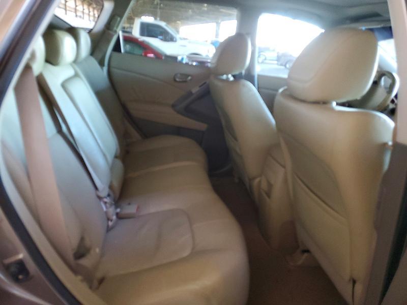2010 Nissan Murano s