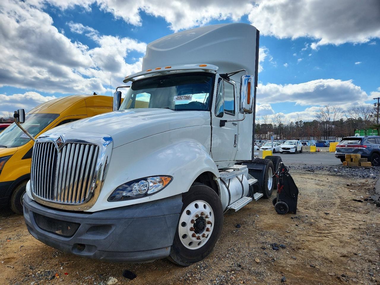 2014 International PROSTAR+122 6X4 Semi Truck
