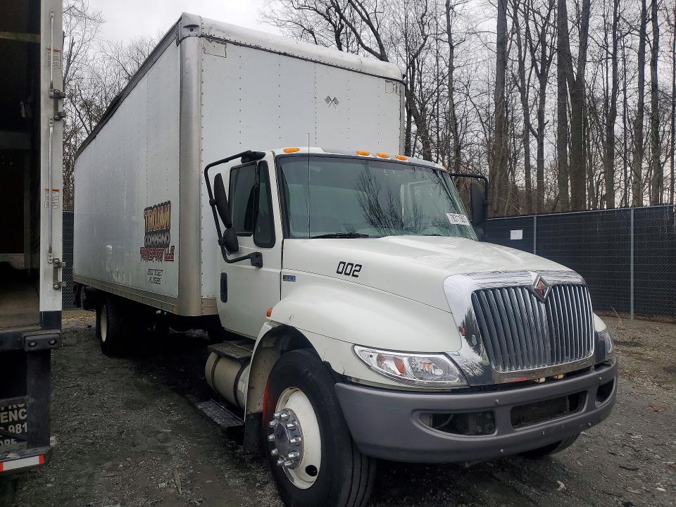 2015 International 4300 BOX Truck