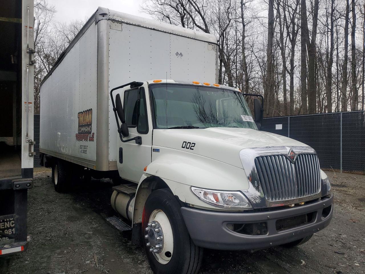 2015 International 4300 BOX Truck