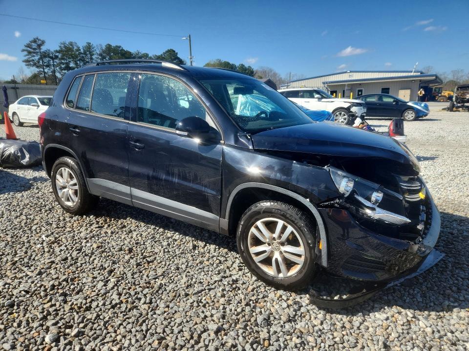 2017 Volkswagen Tiguan s