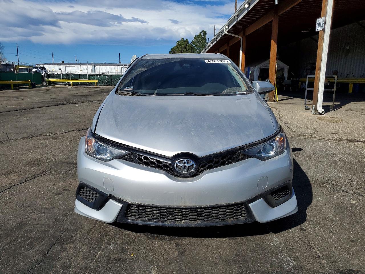 2017 Toyota Corolla im Base
