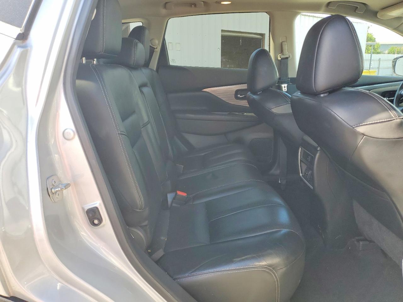 2015 Nissan Murano sl