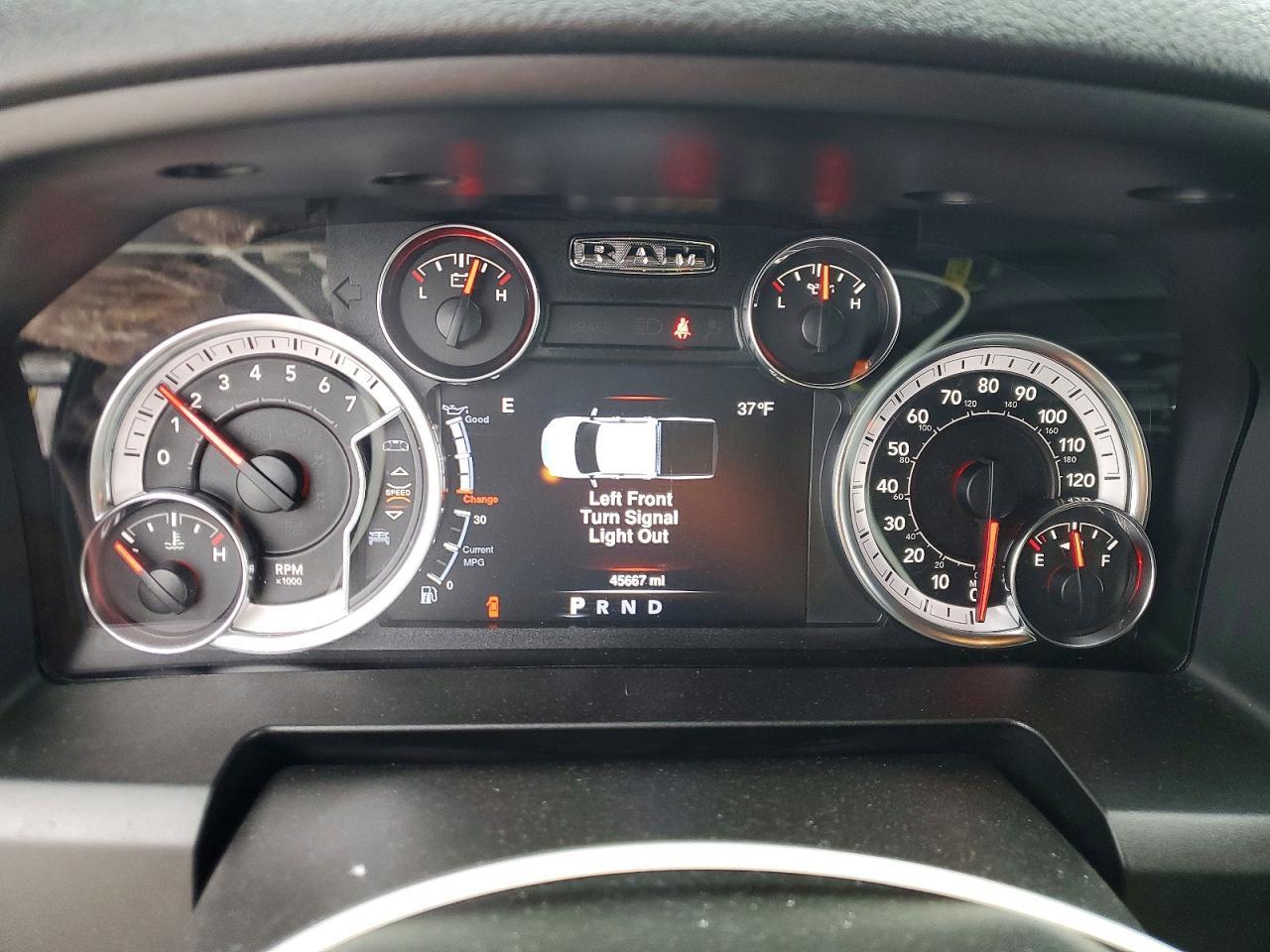 2022 Dodge RAM 1500 Classic SLT