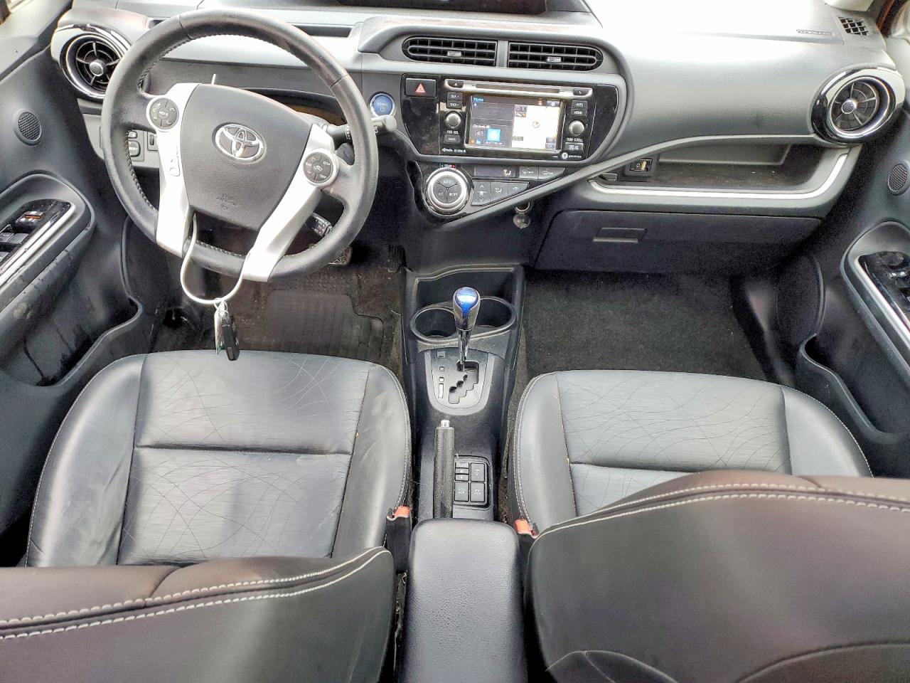 2016 Toyota Prius c Four