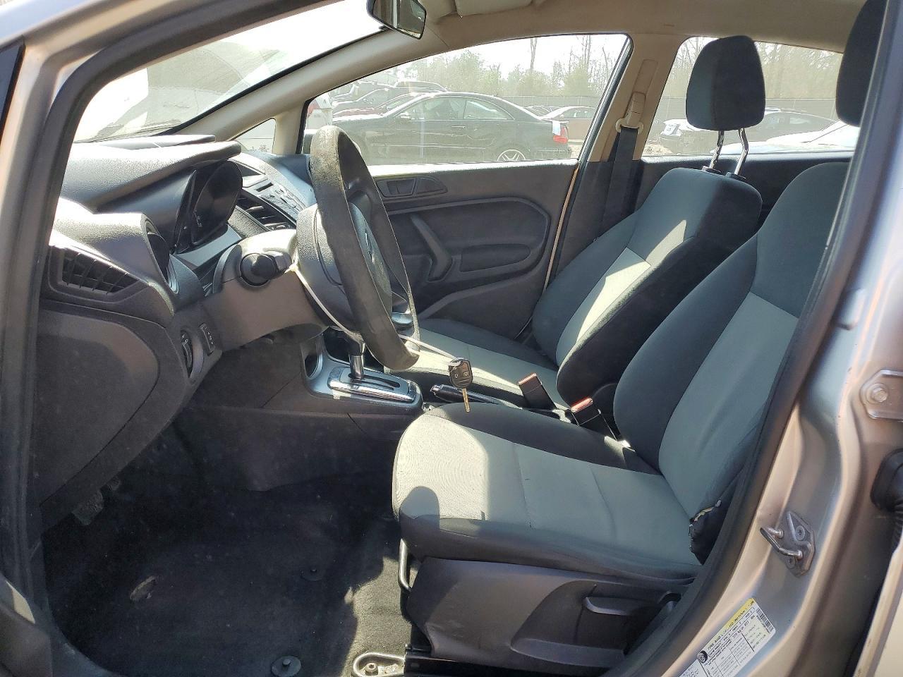 2016 Ford Fiesta s