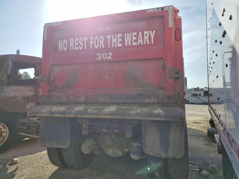 2015 Kenworth T880 Dump Truck