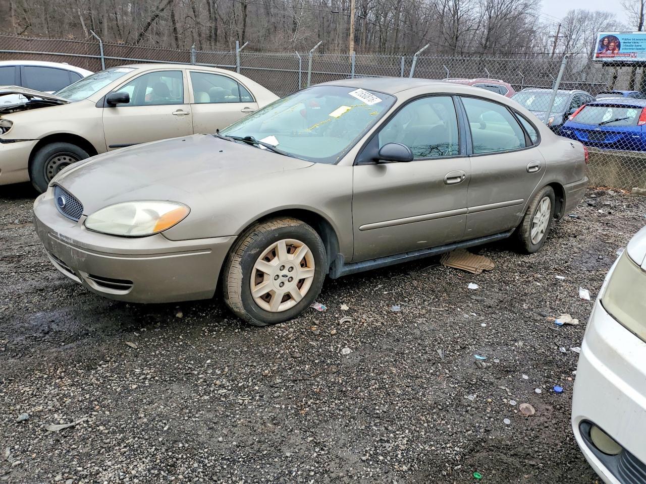 2006 Ford Taurus se