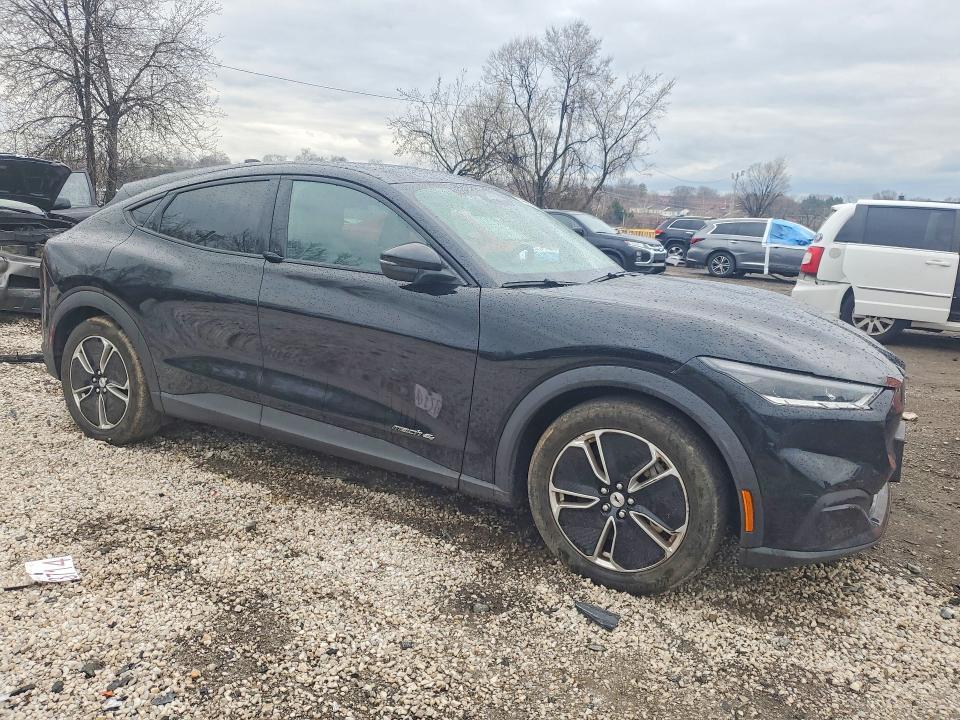 2021 Ford Mustang Mach-e Select