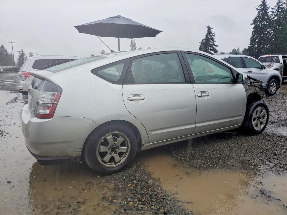 2005 Toyota Prius Base