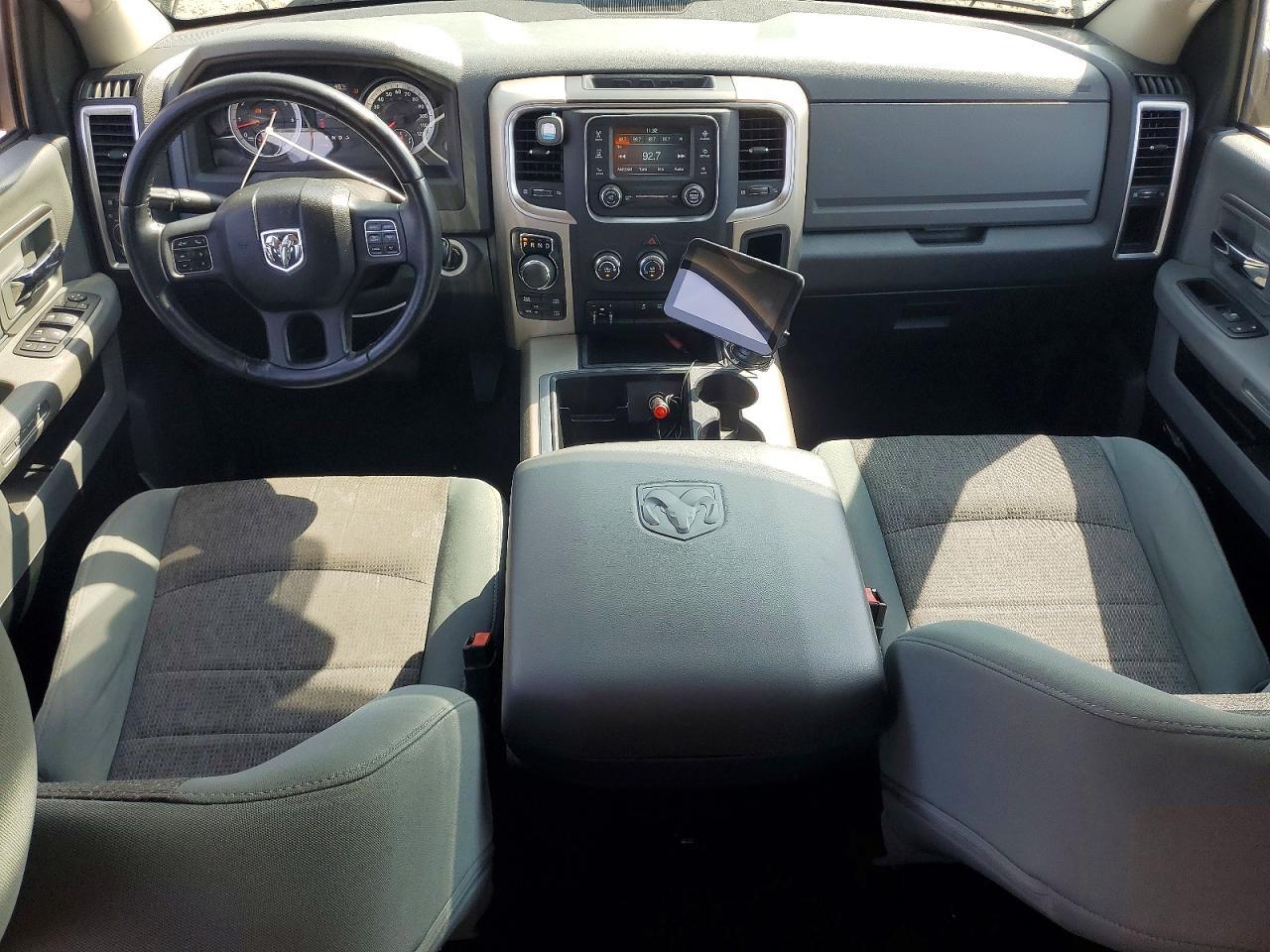 2014 Ram Trucks 1500 SLT