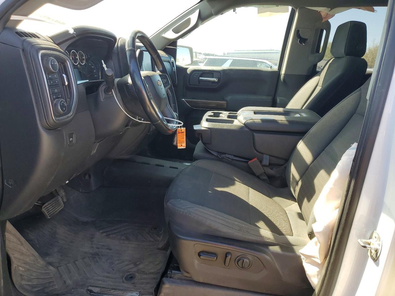 2020 Chev Silverado K1500 LT