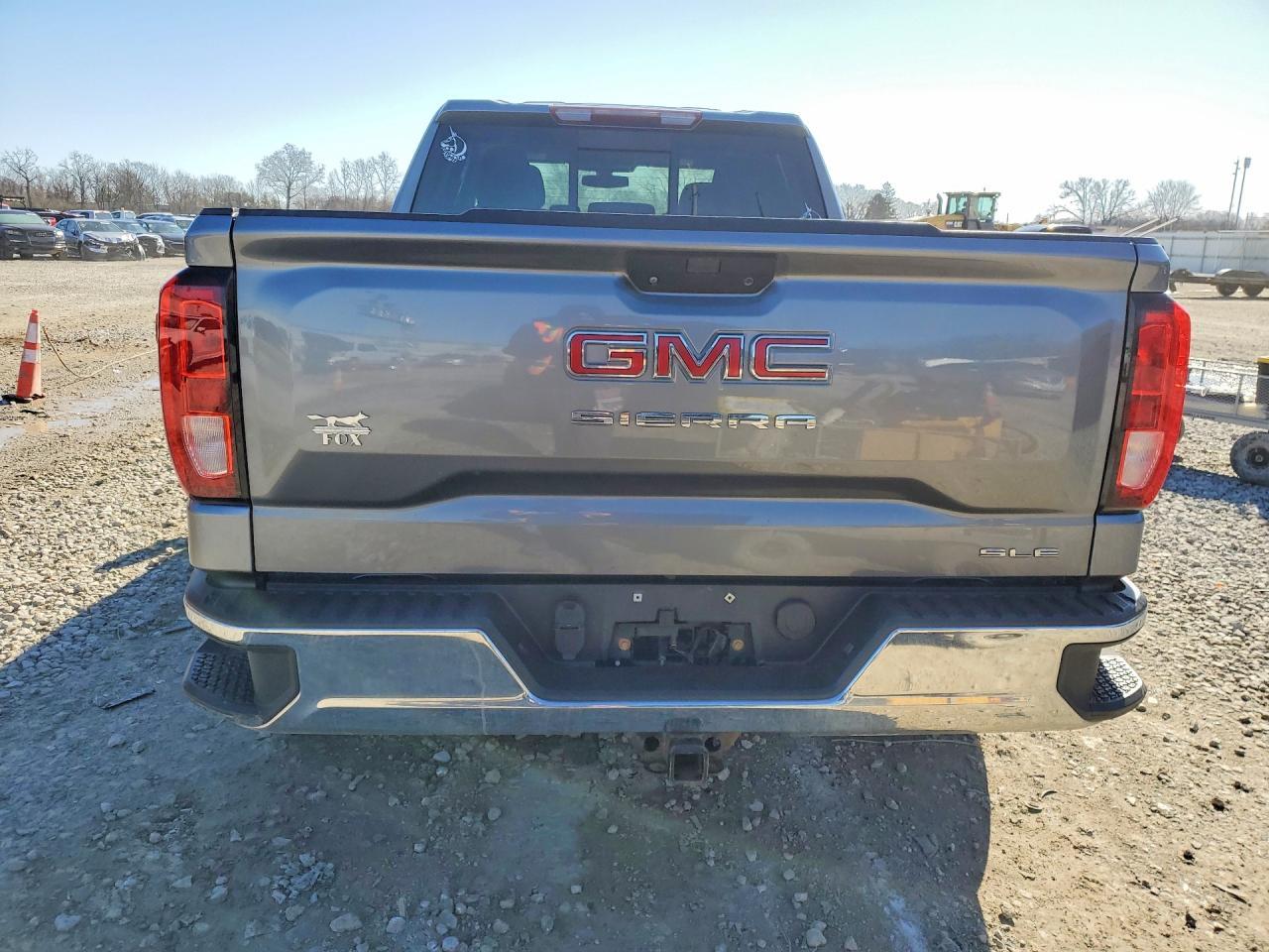 2020 GMC Sierra K1500 SLE