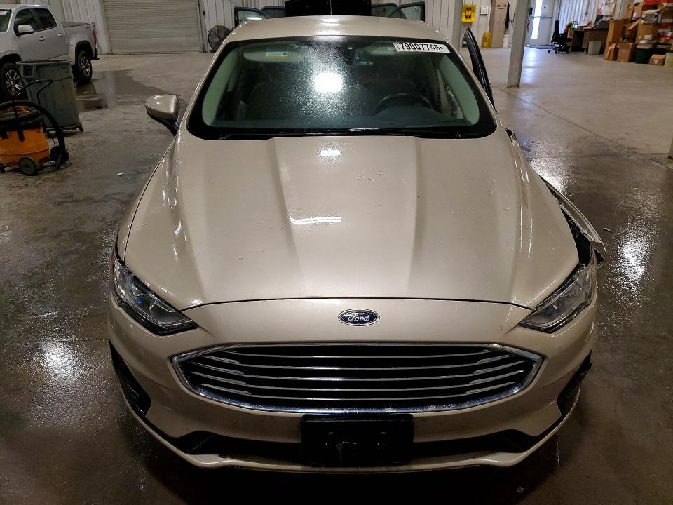 2019 Ford Fusion s