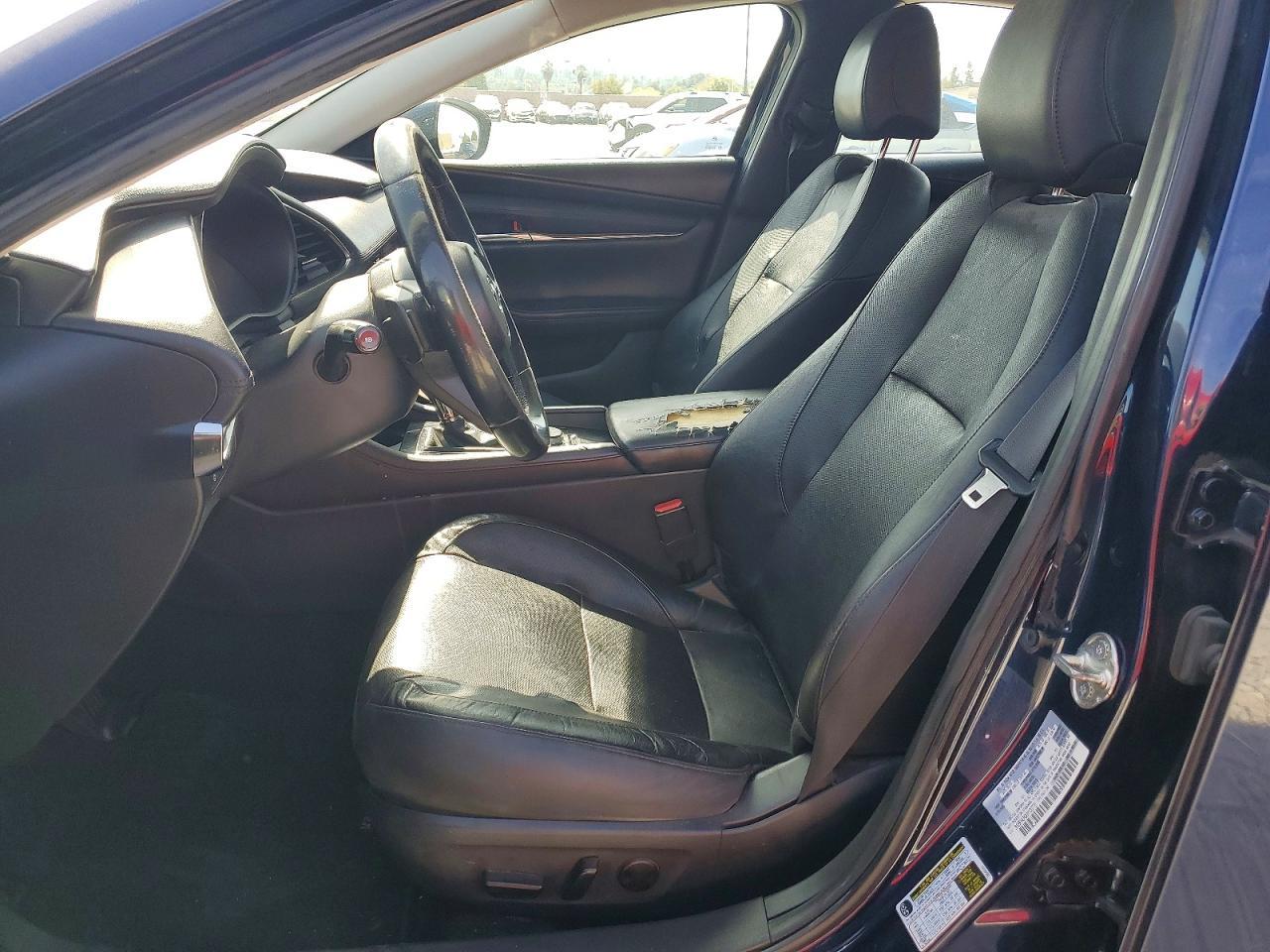 2019 Mazda 3 Premium