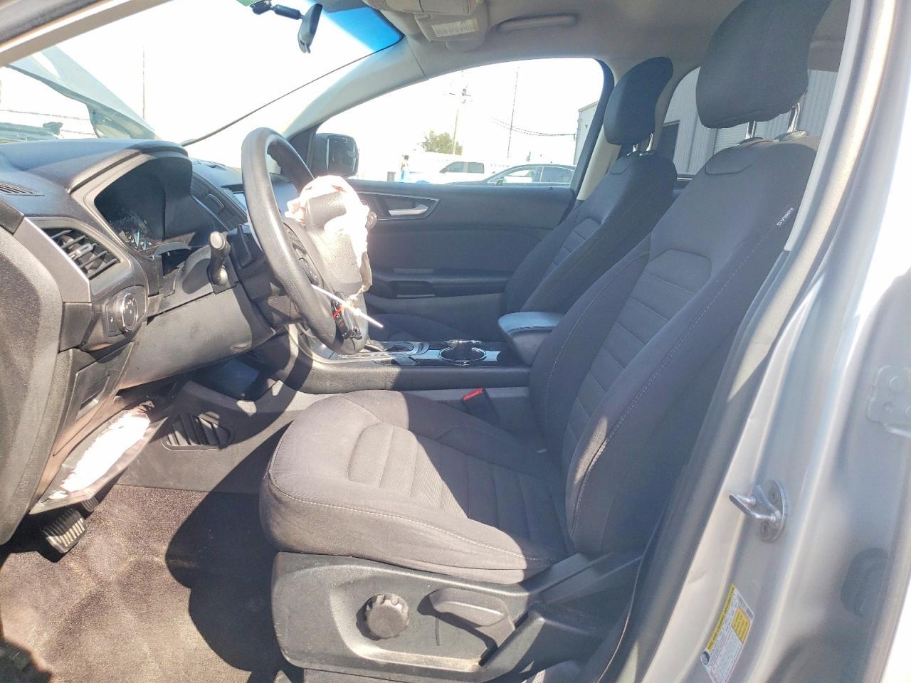 2016 Ford Edge se