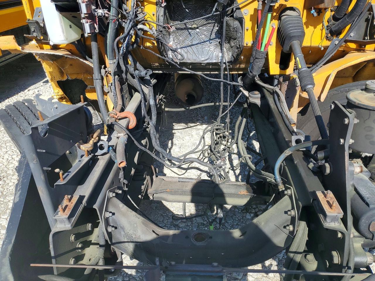 2000 Freightliner Chassis FS65