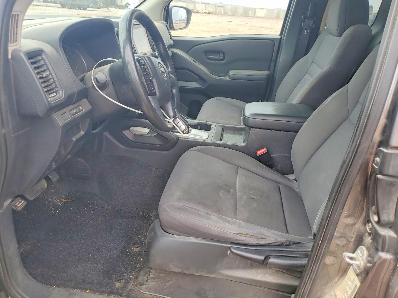 2022 Nissan Frontier S