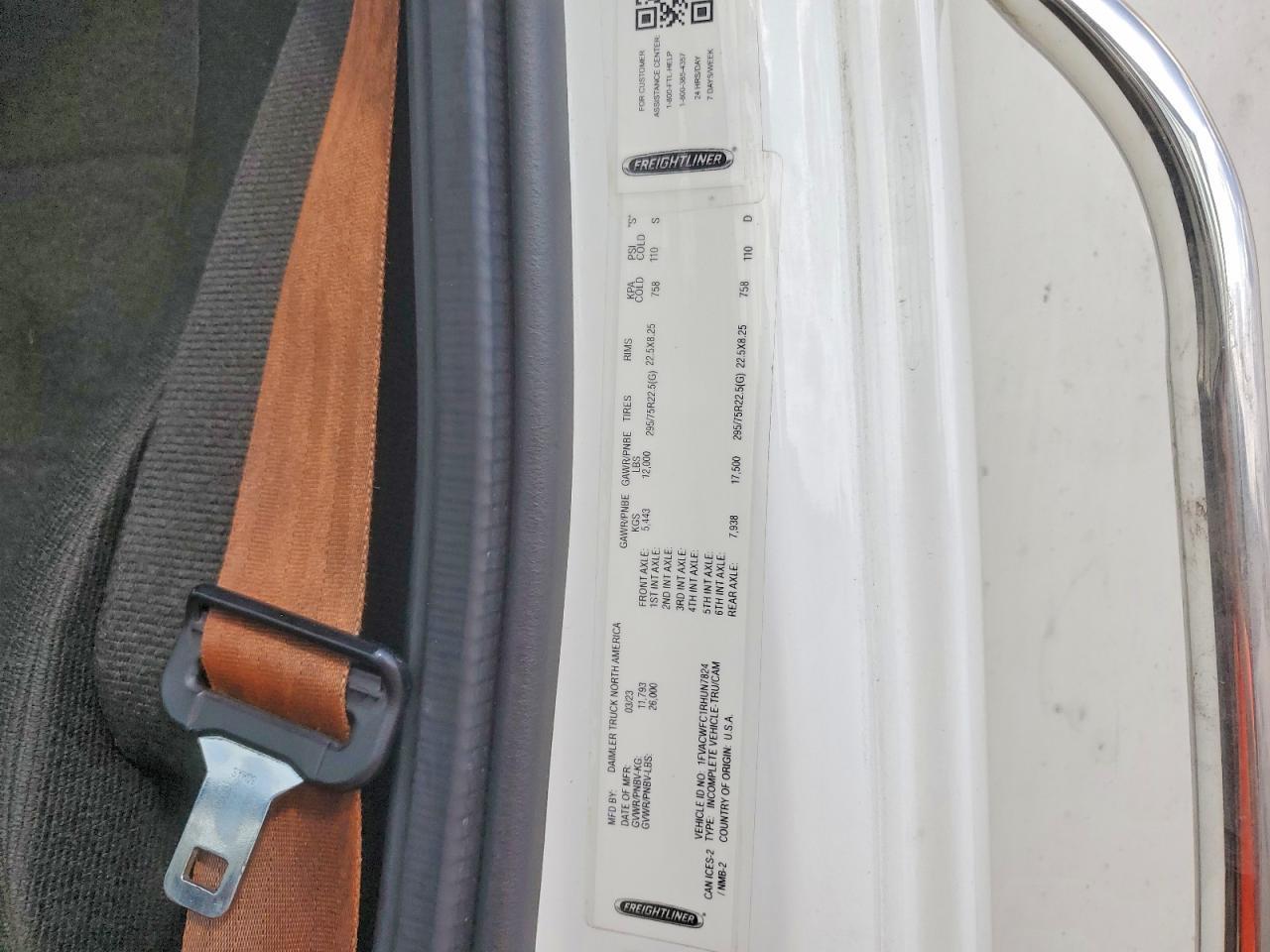 2024 Freigliner 2024 Freightliner Business Class M2 BOX Truck