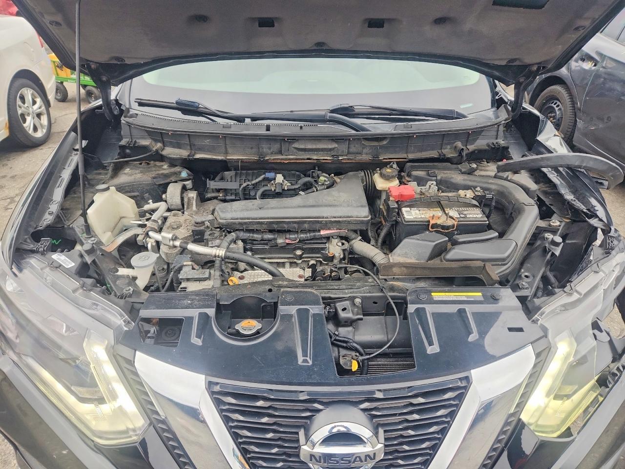 2017 Nissan Rogue sv