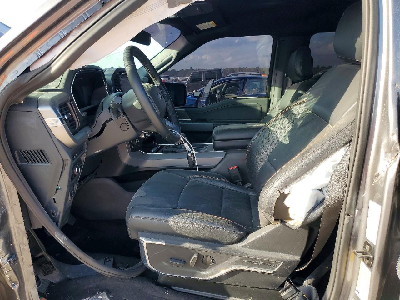 2024 Ford F150 Lariat