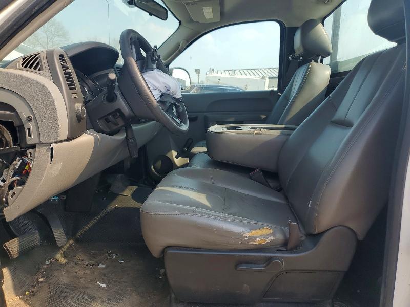 2013 Chevrolet Silverado Utility / Service Truck