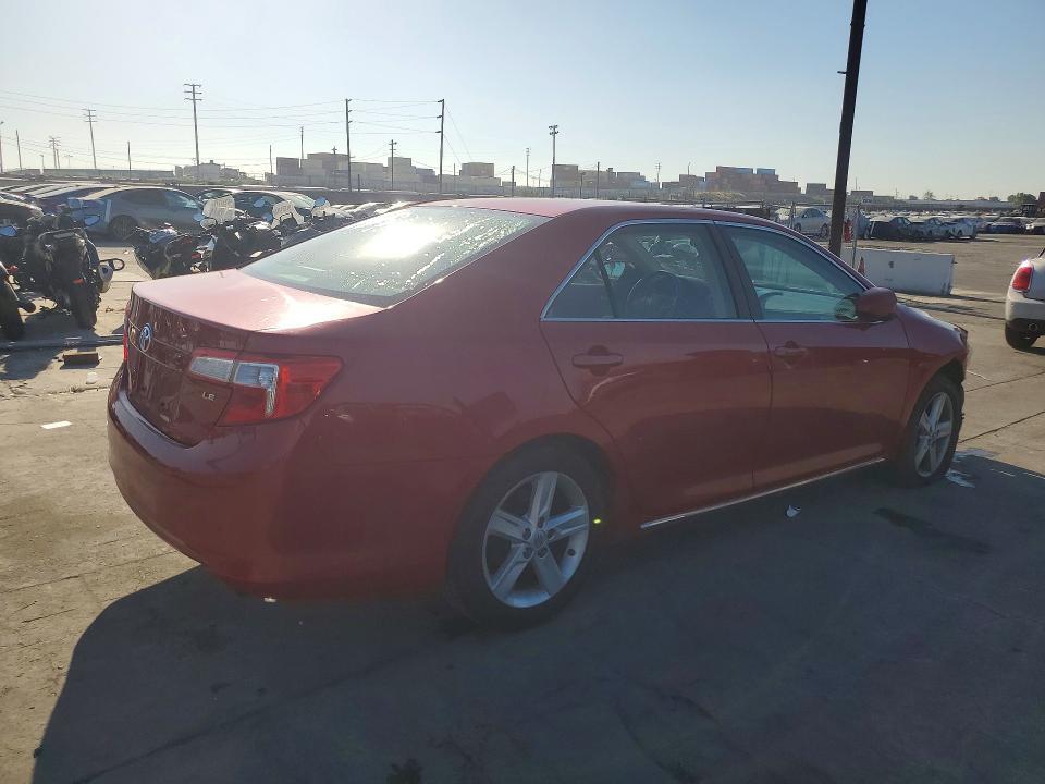 2012 Toyota Camry le