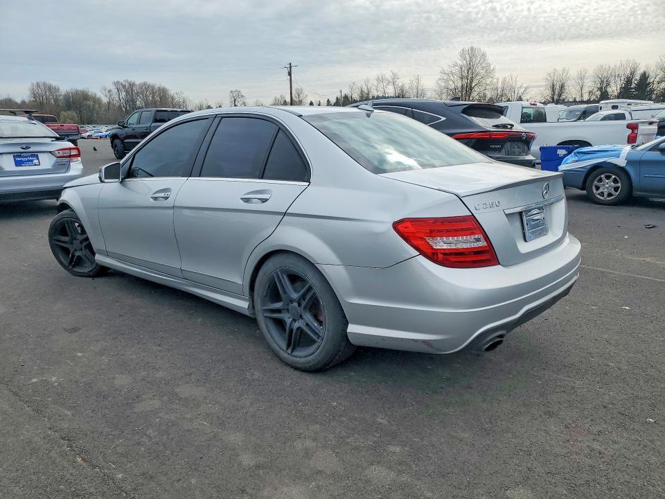 2013 Mercedes-Benz C 250