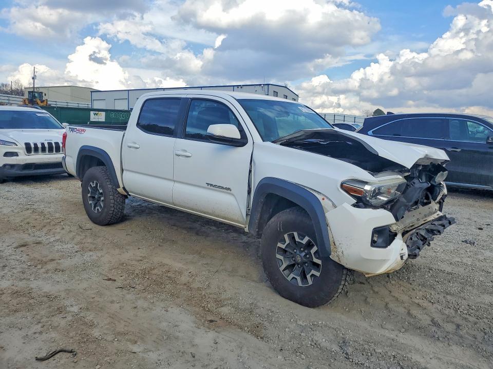 2019 Toyota Tacoma trd Off-road
