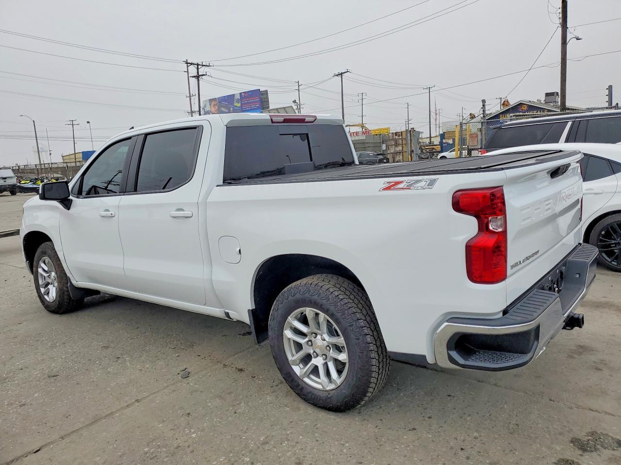 2025 Chevrolet Silverado K1500 LT