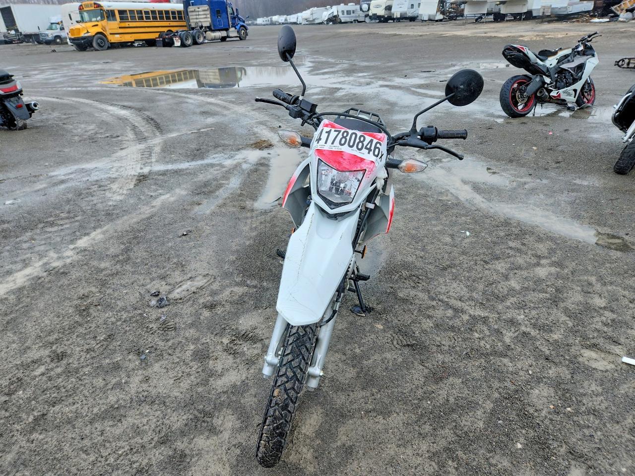 2024 Honda XR150L E