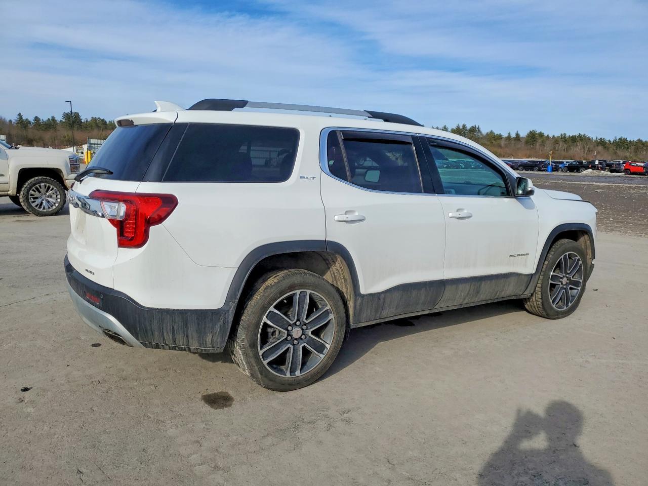 2020 GMC Acadia slt