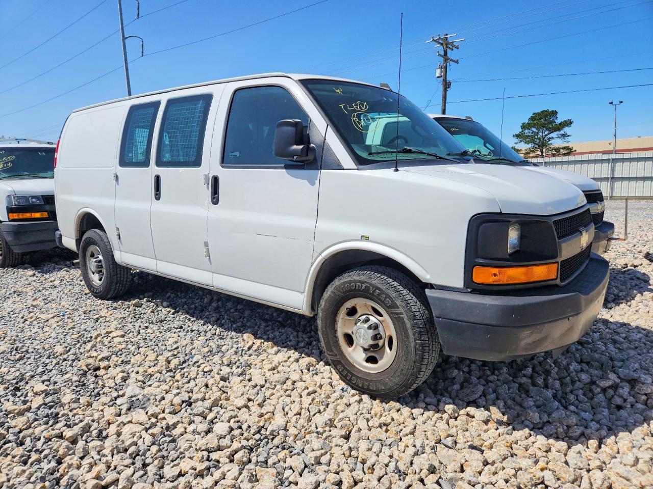 2016 Chevrolet Express 2500 Cargo Utility / Service Van