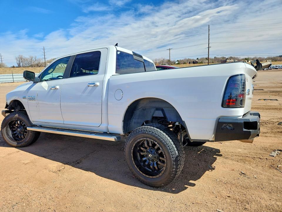 2016 Dodge Ram 1500 slt