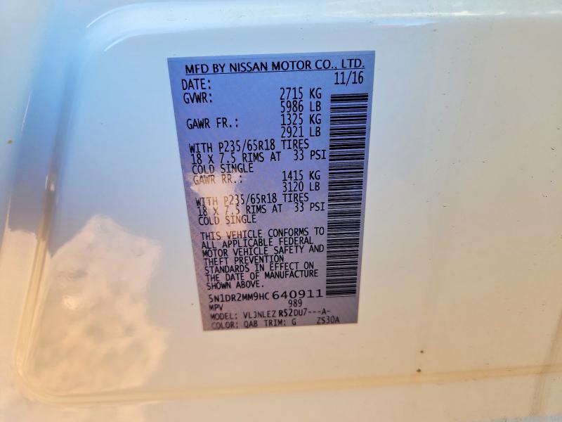 2017 Nissan Pathfinder sv