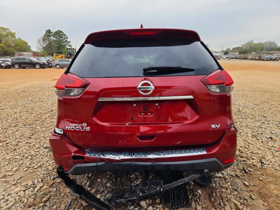 2018 Nissan Rogue sv