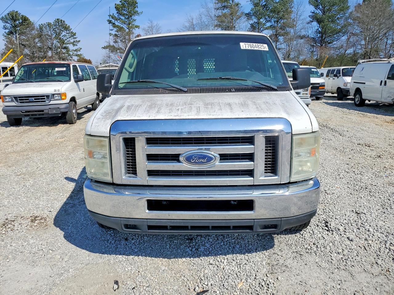 2009 Ford E250 Delivery van