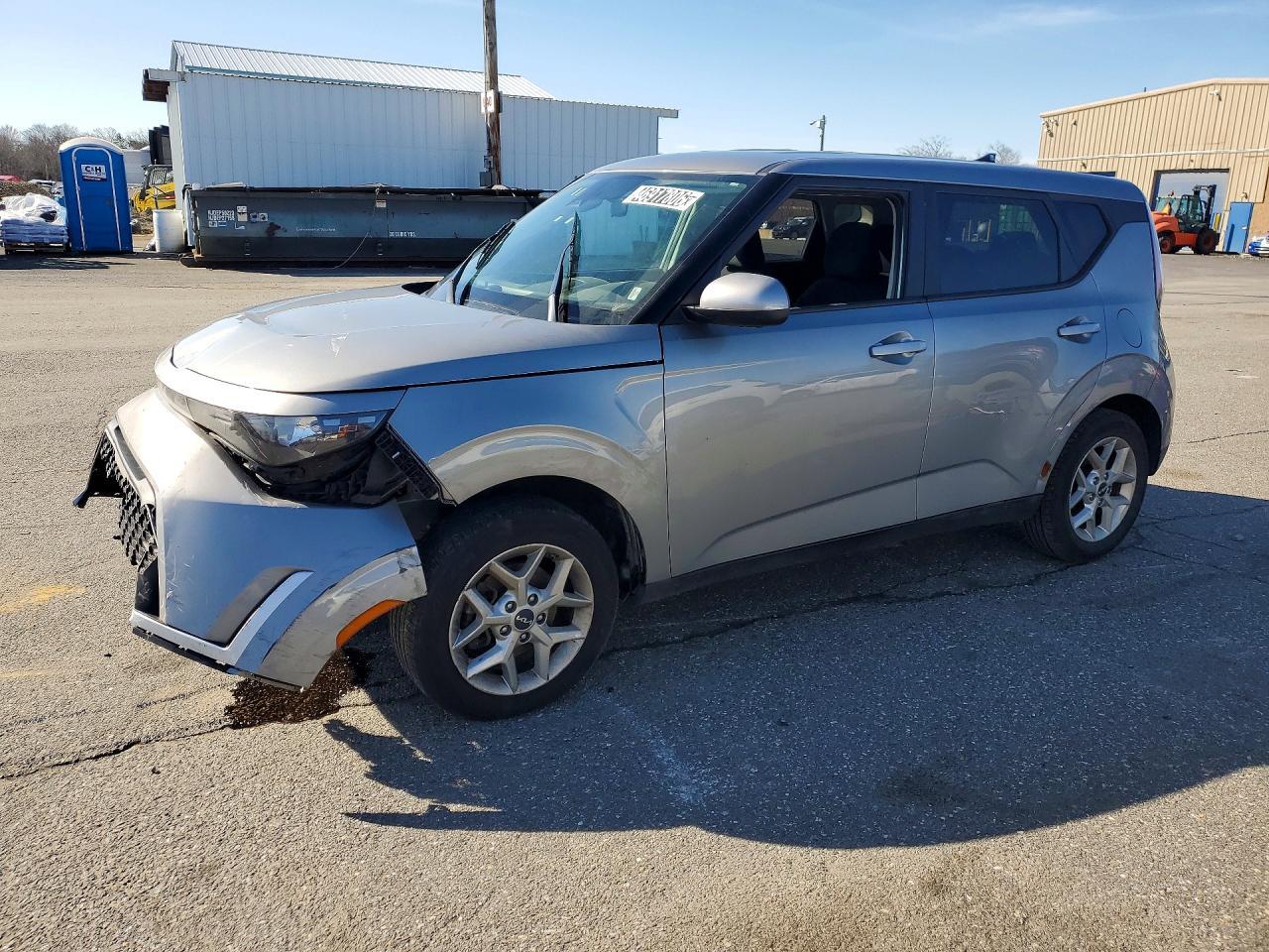 2023 KIA Soul lx