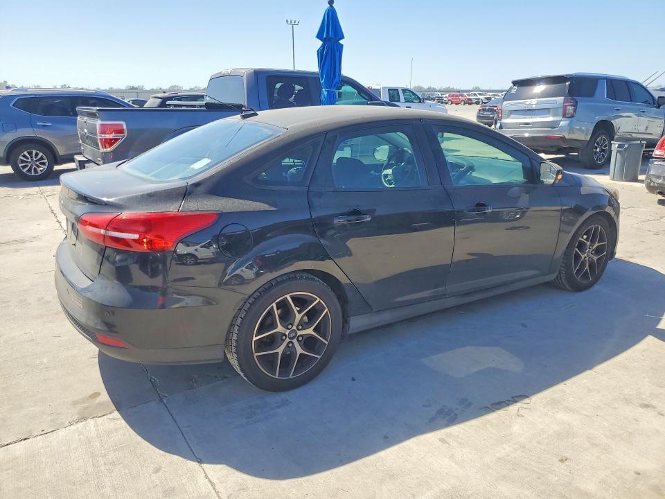 2017 Ford Focus sel