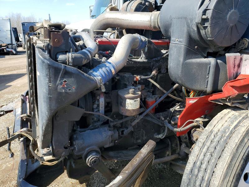 1998 International 9100