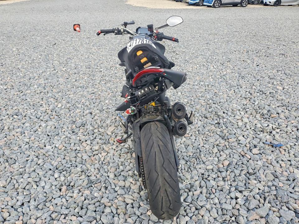2022 Ducati Monster