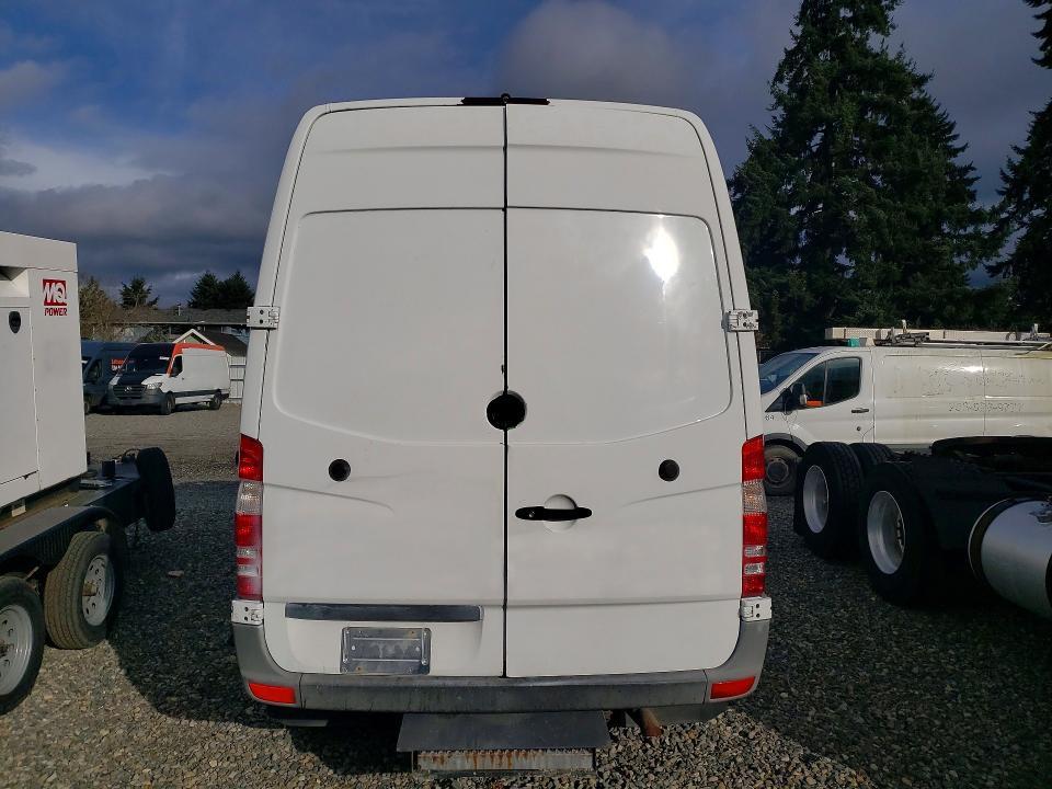 2016 Freigliner 2016 Freightliner Sprinter 3500 Delivery van