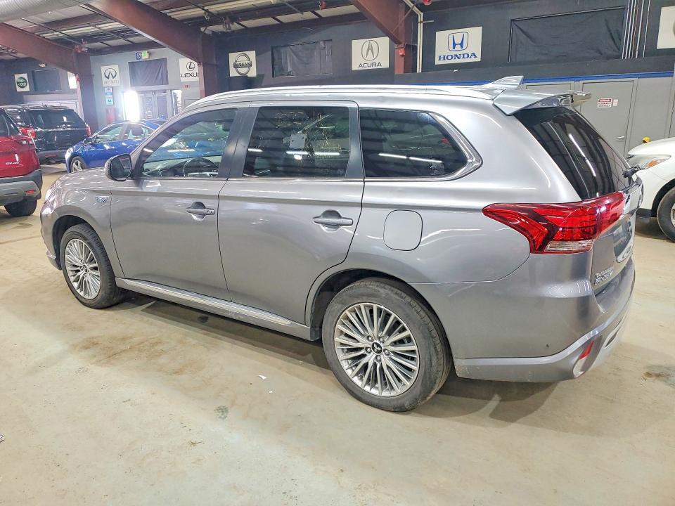 2022 Mitsubishi Outlander sel